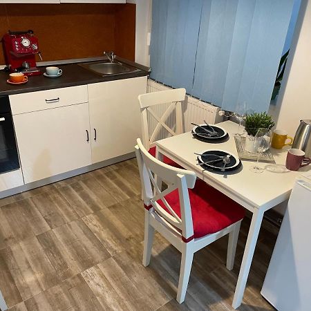 Kreation Rainbow Appartement Cluj-Napoca Buitenkant foto