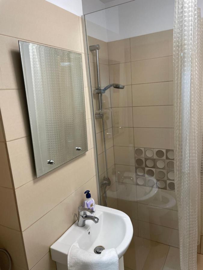Kreation Rainbow Appartement Cluj-Napoca Buitenkant foto